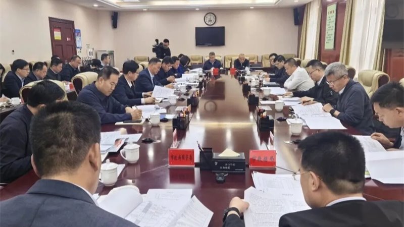 政金协同聚合力 赋能发展启新程——星空体育综合登录入口（中国）官方网站
与庆阳市政府深化合作共促高质量发展